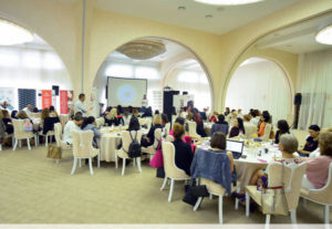 Esti in cautarea unei modalitati de a-ti promova business-ul? Participa la conferinta Femei de cariera din aceasta toamna